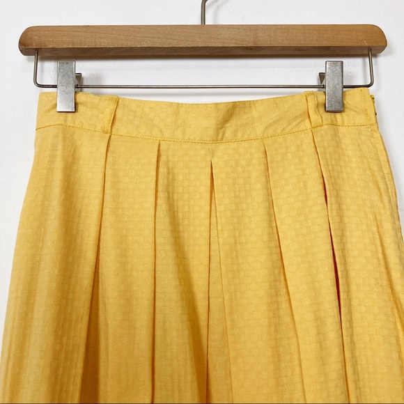 Vintage A-line Pleated Midi Skirt - Picture 2 of 10